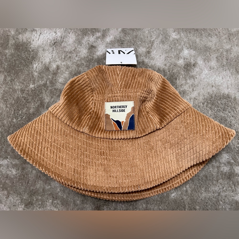Zara men bucket hat